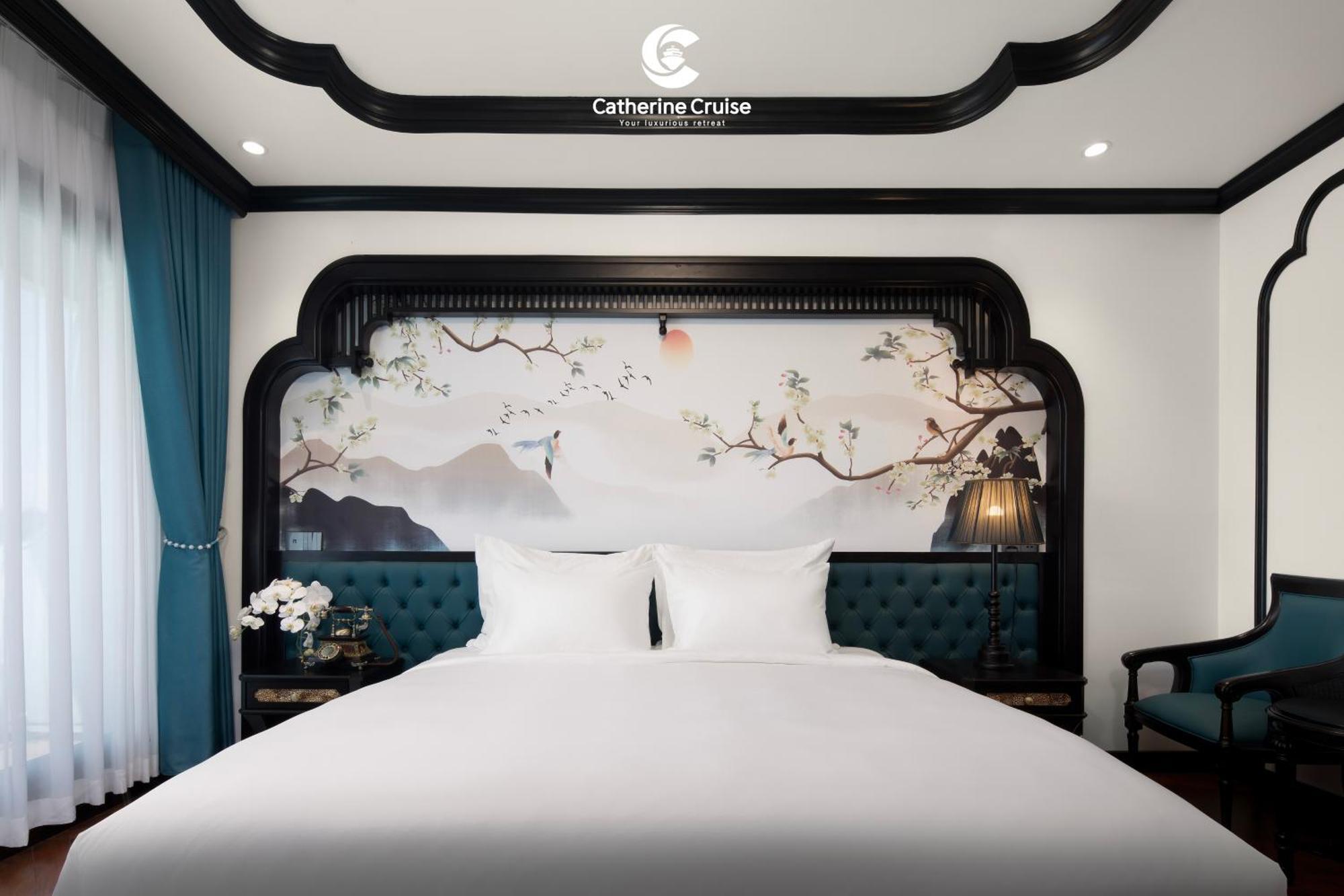 Catherine Cruises Ha Long Bay Extérieur photo